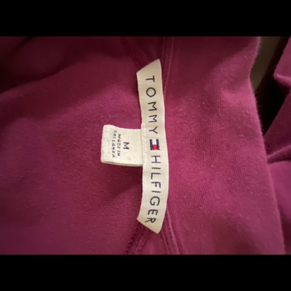 Raspberry colored pullover top - Picture 4 of 6